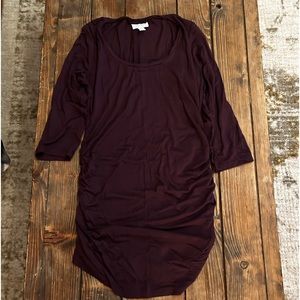 A pea in the pod high end maternity wear - Soze S maroon